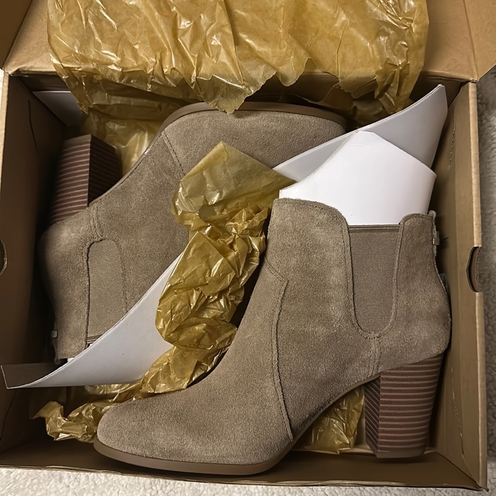 Koolaburra by Ugg booties